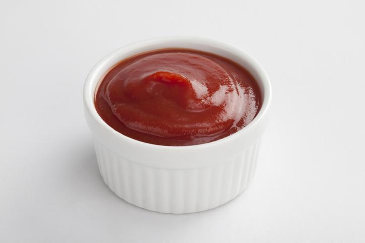 Ile cukru jest w ketchupie?